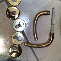 Coppia di maniglie per porta blindata