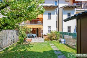 SPLENDIDO BILOCALE CON GIARDINO INDIPENDENTE