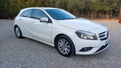 Mercedes-benz A 180 CDI Automatic Dark Night Editi