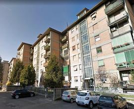 2 LOCALI A PARMA