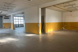 Locale categoria c1 di 250mq