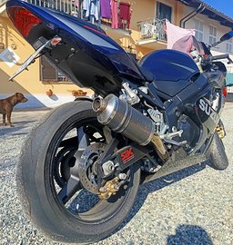 Suzuki gsxr 750