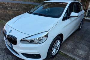 Bmw 2er Active Tourer 218d Luxury