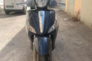 Scooter Piaggio Medley 150 anno 2019