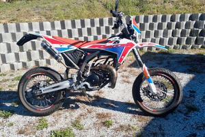 FANTIC MOTOR SUPERMOTARD 50CC 