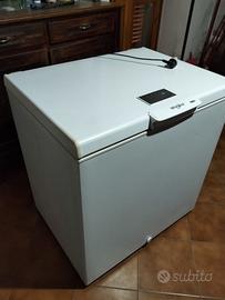 Congelatore Whirlpool 200 LT