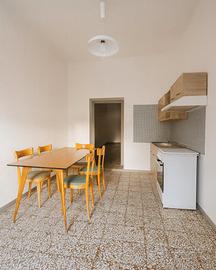 Casa indipendente con cortile