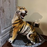Tigre in porcellana
