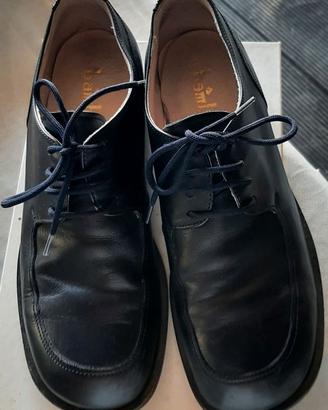 Scarpe eleganti bambino