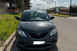 Lancia ypsilon 1.3 multijed silver (95CV) Diesel