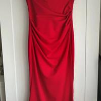 Vestito a barchetta