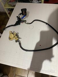 Impianto frenante anteriore