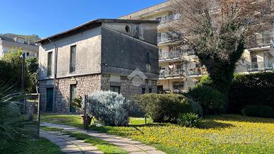 CASA INDIPENDENTE A BARONISSI