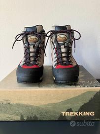 STIVALETTI TREKKING MARCA TREVI