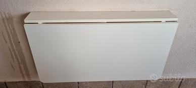 Tavolino pieghevole a muro