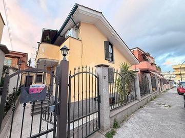 3 LOCALI A APRILIA