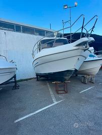Barca Aquamar 650 CabinFisher Evinrude ETEC 150