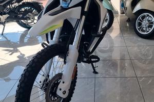 CFMOTO DUAL 250