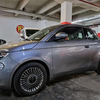 FIAT 500e 42 kWh OPENING EDITION KM. 14.900 UNI