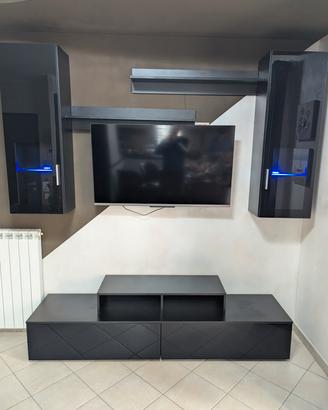 Parete attrezzata con aggiunta di biocamino 👇