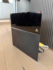 Play station 4 con giochi