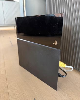 Play station 4 con giochi