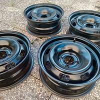 Cerchi da 15 Citroen C3 anche peugeot