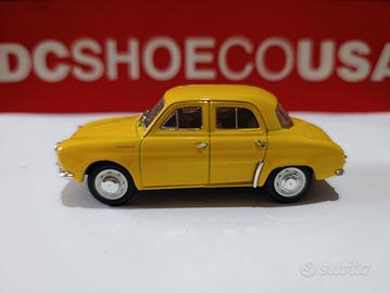 Modellino di Renault Daphine in scala 1/43