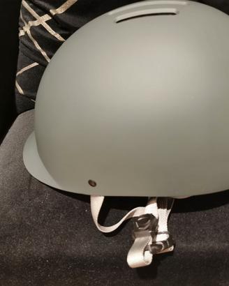 Casco Veloretti NUOVO (Taglia M 55-59 cm)