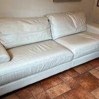 Divano letto con pouf