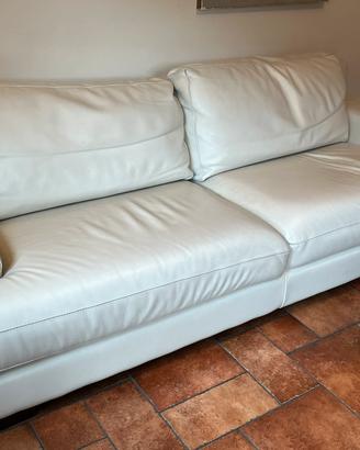 Divano letto con pouf