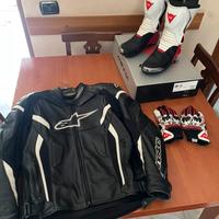 Abbigliamento moto