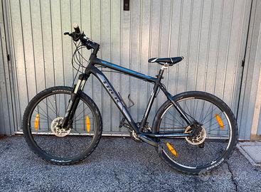 Bicicletta Montain Bike Treck 4500 Disc,