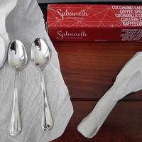Cucchiaini da caffè in acciaio