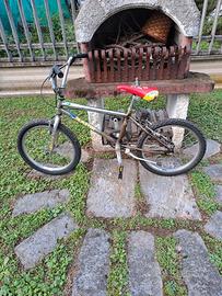 Bicicletta BMX