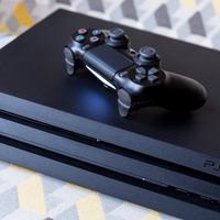 Ps4 Pro 1tb + accessori + giochi