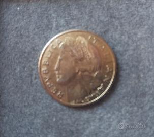 Moneta 1 lira (arancia) del 1946