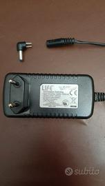 Alimentatore Switching 12Vdc, 2000mA