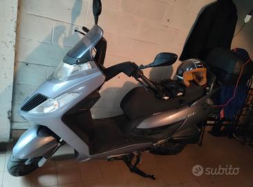 Scooter Kymco 200