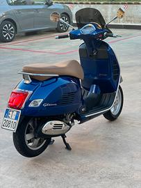 Vespa 300 gts super 2020