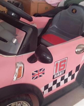 Macchina elettrica per bimba