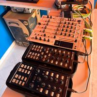 SOLO IN BLOCCO Attrezzatura varia per Dj