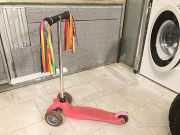 Monopattino rosa mini micro