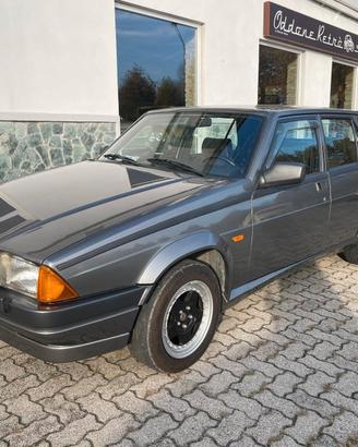 Alfa Romeo 75 2.0 Twin Spark