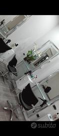 arredamento completo per salone da parrucchiere 