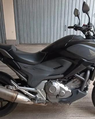 Honda NC700X DCT - 2012