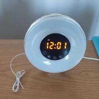 Radiosveglia con alba simulata