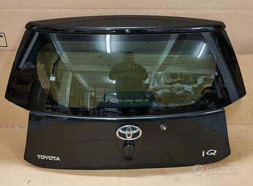 Portellone posteriore Toyota iQ