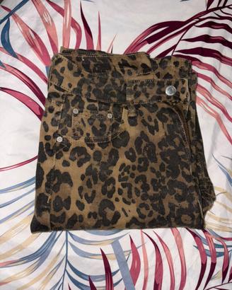 Jeans leopardati a vita alta – stampa animalier