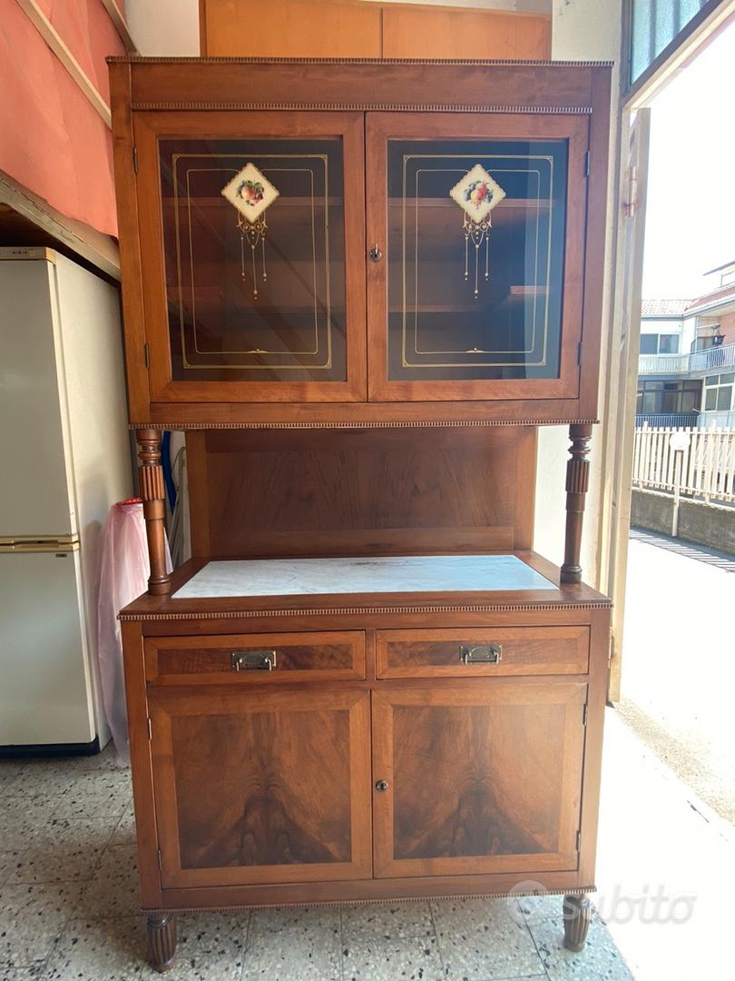 Credenza antica primi 900 Arredamento e Casalinghi In vendita a Catania